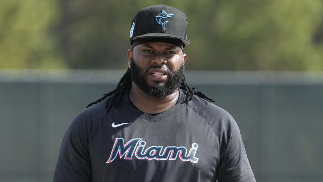 Johnny Cueto subido por White Sox de Chicago