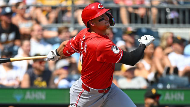 Spencer Steer, Noelvi Marte log four RBIs in Reds' win over Pirates
