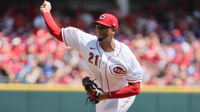 Hunter Greene wins debut as Cincinnati Reds topple Atlanta, 6-3 - Red  Reporter