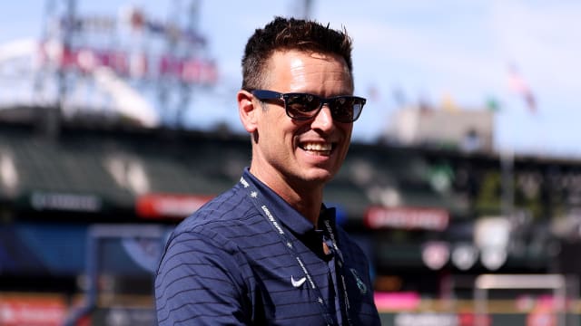 Jerry Dipoto, Mariners consider six-man rotation