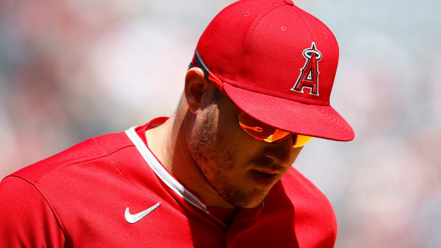 Mike Trout Embraces Eagles' Underdog Role