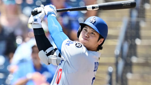 Shohei Ohtani returns to leadoff spot