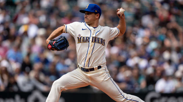 Mariners' Marco Gonzales pitches in to raise money for rare neurological  disease