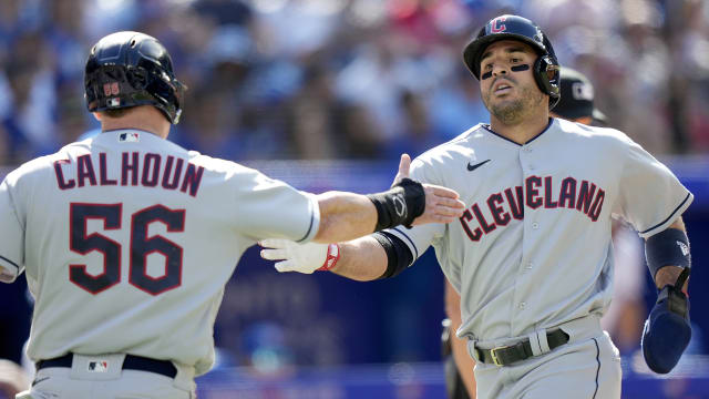 Ramón Laureano homers, Kole Calhoun doubles in 11th inning of win
