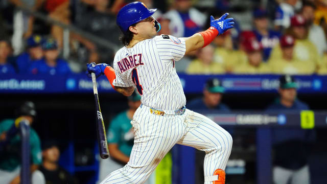 Francisco Alvarez on IL with thumb injury (source)