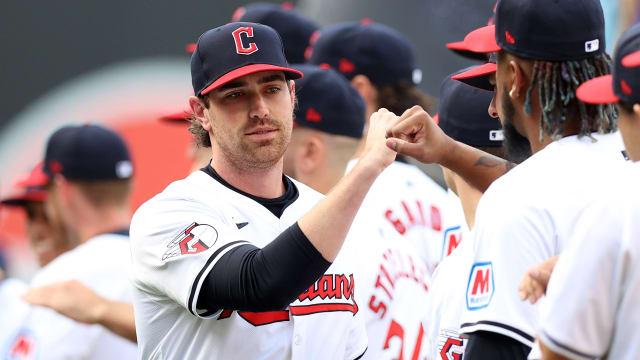 Shane Bieber makes first rehab start in Arizona Complex League