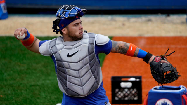 Mets' top prospect thrilled to be back behind plate