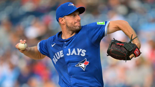 Max Scherzer logs four strikeouts in return to Blue Jays' rotation
