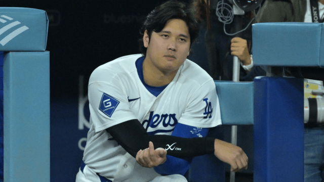 Ohtani wins AL Rookie of Year Award
