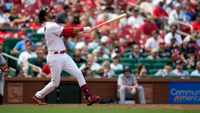 Goldschmidt tabbed as Cardinals' nominee for 2021 Roberto Clemente