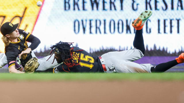 Oneil Cruz on concussion injured list