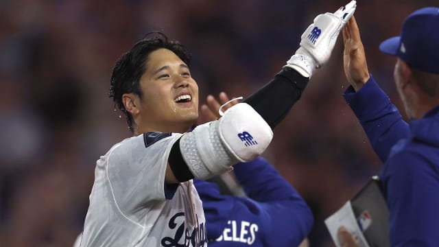 Shohei Ohtani hits walk-off homer to send Dodgers to 8-0 start