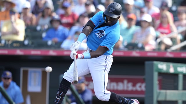 Marlins fans flummoxed by Jon Berti's abject baserunning display against  Phillies - What was he thinking