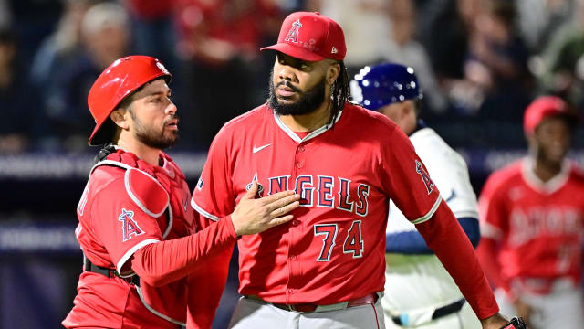 Kenley Jansen saves 450th as Angels beat Rays in Tampa