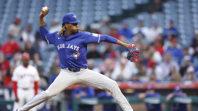 José Ureña solid in Blue Jays debut