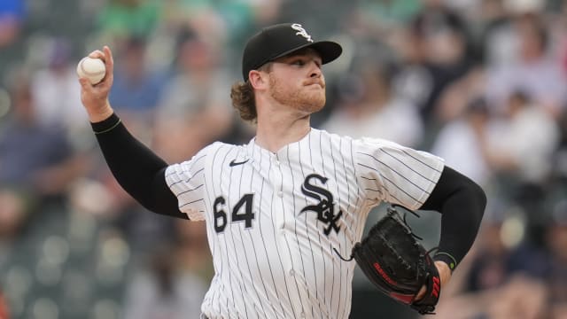White Sox snap 11-game home losing streak against Tigers