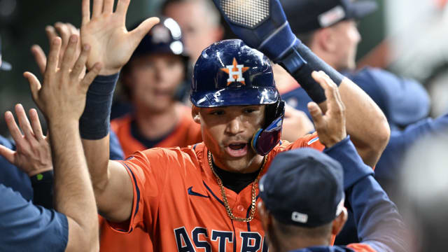 Cam Smith, Astros rookies key win over Twins