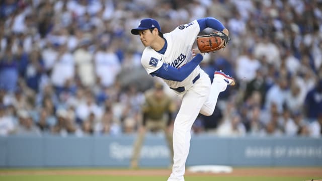 Shohei Ohtani makes Dodgers pitching debut