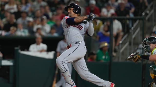 José Ramírez records 900th career RBI to even series with Athletics