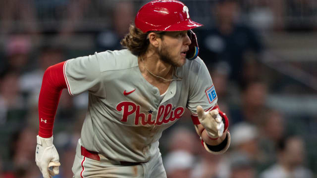 Phillies offense goes quiet in loss to Braves