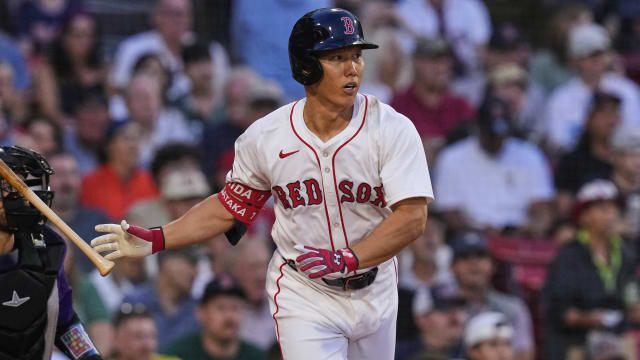 Masataka Yoshida logs three-hit game in season debut