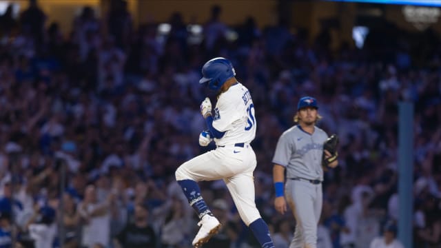 Mookie Betts homers off Max Scherzer to end homerless streak