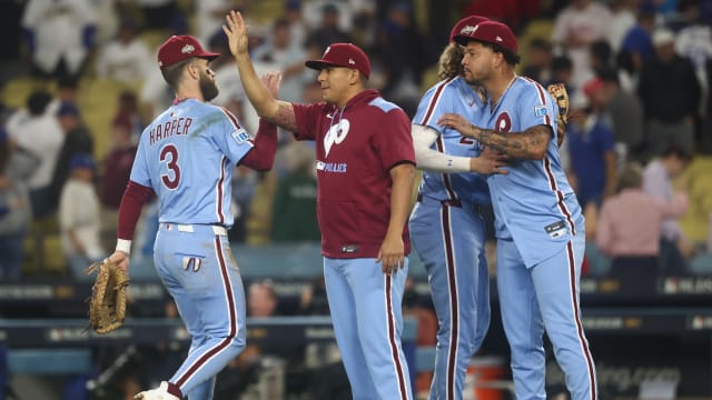 Aaron Nola, Ranger Suárez help Phillies win 2025 NLDS Game 3