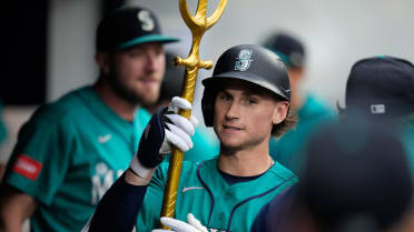 20-year-old Emerson homers in Ohio homecoming