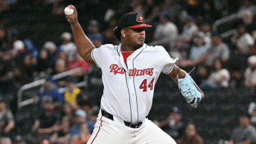 Keeping it ... 104! Nats' Susana lights up radar gun at Triple-A National Championship