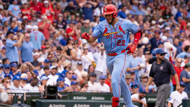 Cooperstown calls about Báez's debut cleats -- but they're not his to give away!