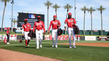 No. 3 prospect Arroyo looks to provide infield spark for Reds after his callup