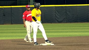 Giants' No. 4 prospect Level posts 4-hit night, his 2nd in August
