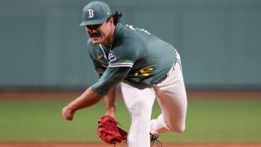 Red Sox land 4 prospects -- 3 pitchers! -- on Top 100 list