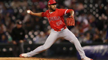 Urena (No. 24 prospect) added to Angels' 40-man roster after strong finish to 2025