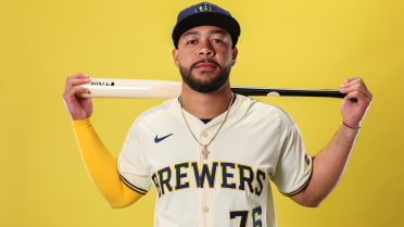 Murphy crowns Quero 'maybe my favorite prospect thats ever been with the Brewers'