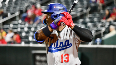 With first Double-A homer, No. 2 prospect Hope adds to Dodgers' plethora of OF production