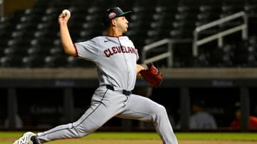 Meet the Guards' knuckleballing prospect -- who's learning from a legend