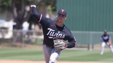Twins prospect Quick expects to make next start after thumb cramp