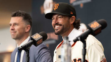 With unique resource in Vitello, Giants eye cornerstone at No. 4