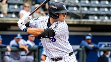 2026 No. 1 pick Cholowsky swats first pro homer on a mammoth night at High-A
