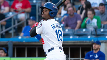 MLB No. 4 prospect De Paula stays hot with go-ahead homer