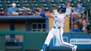 Royals' No. 17 prospect becomes first Minor Leaguer with a 30-30 season since 2023