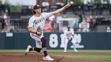 LIVE: Yankees take college lefty Kohn to kick off Draft Day 2