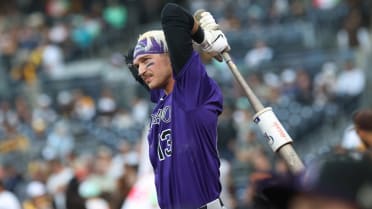 Veen working hard in Arizona to fix troubles facing fastballs