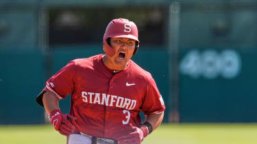 Japanese-born slugging Draftee Sasaki signs with Marlins