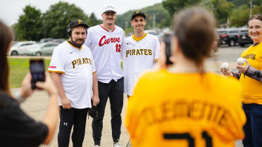 Pirates Charities hosts fantasy camp at Miracle League of Indiana County