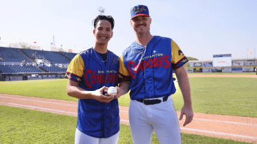 'I'm going to dedicate that to my mom': Tong pens perfect game at Double-A