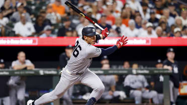 Lombard showing that his bat can be as good as his defense in Majors