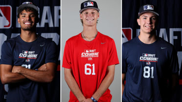 Rangers agree to terms with first 3 Draft picks
