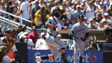 McGonigle notches 2-run double -- on the 1st pitch of his MLB career!